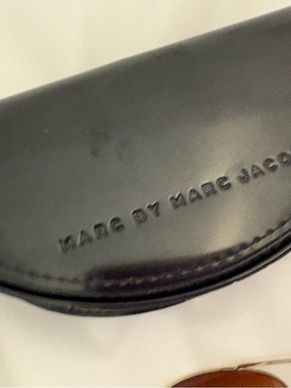 VINTAGE Marc By Marc Jacobs Black Sunglasses Case with Embossed Logo - Picture 3 of 8